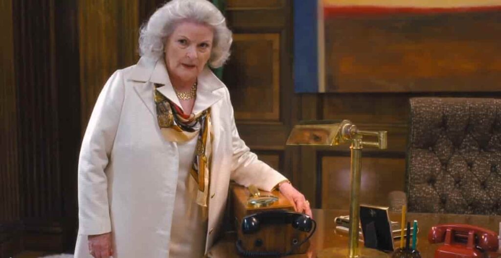 Brenda Blethyn as Older Emma Harte living her luxury life in penthouse