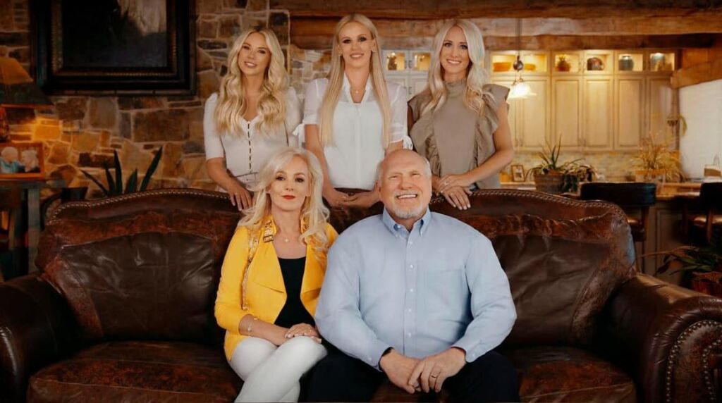 Terry Bradshaw family in The Bradshaw Bunch