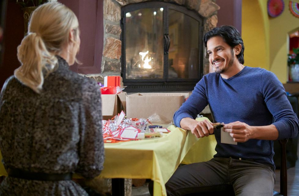 Playing Cupid filming locations and cast