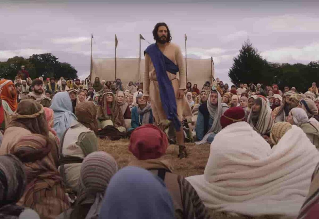 Jesus preaching disciples in The Chosen season 4