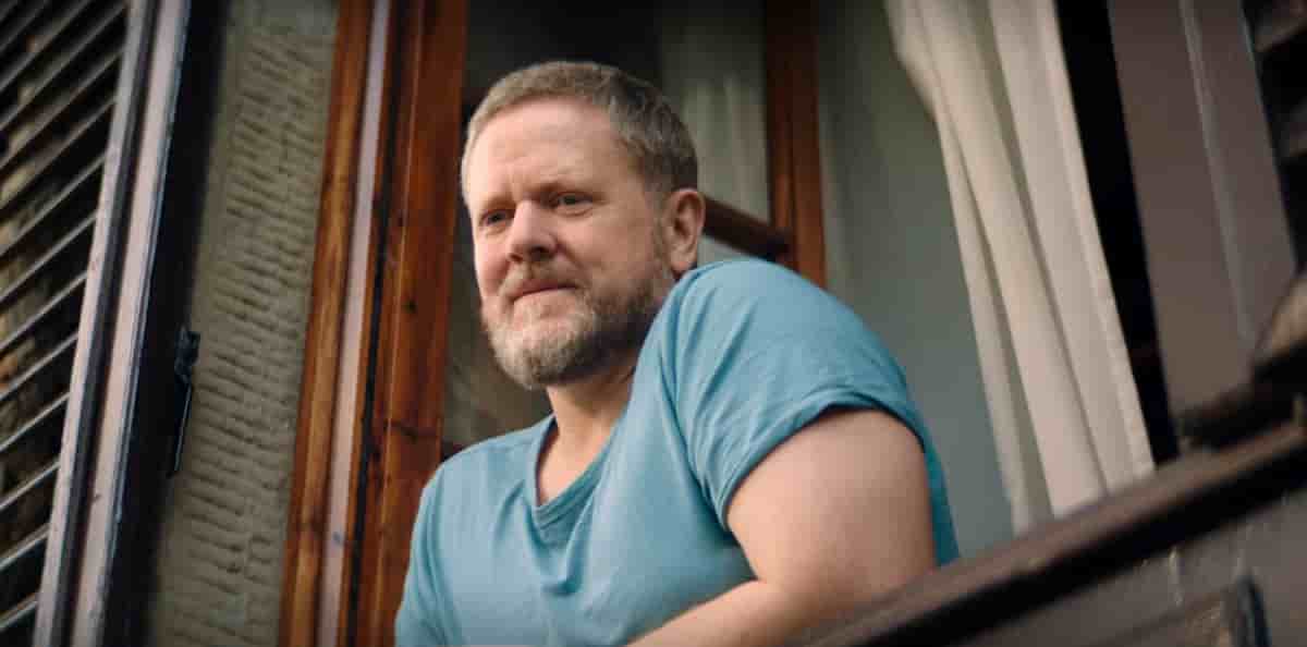 Netflix Toscana cast and plor