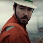 Where is the Rig filmed? How does the series end?