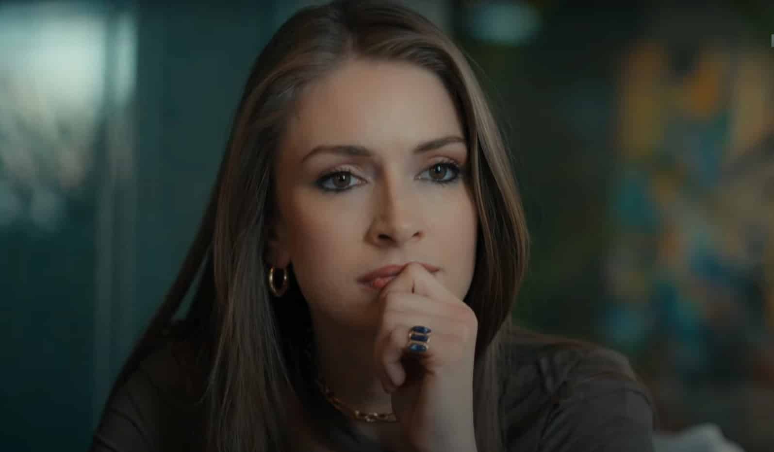 Erkek Severse Where to Watch