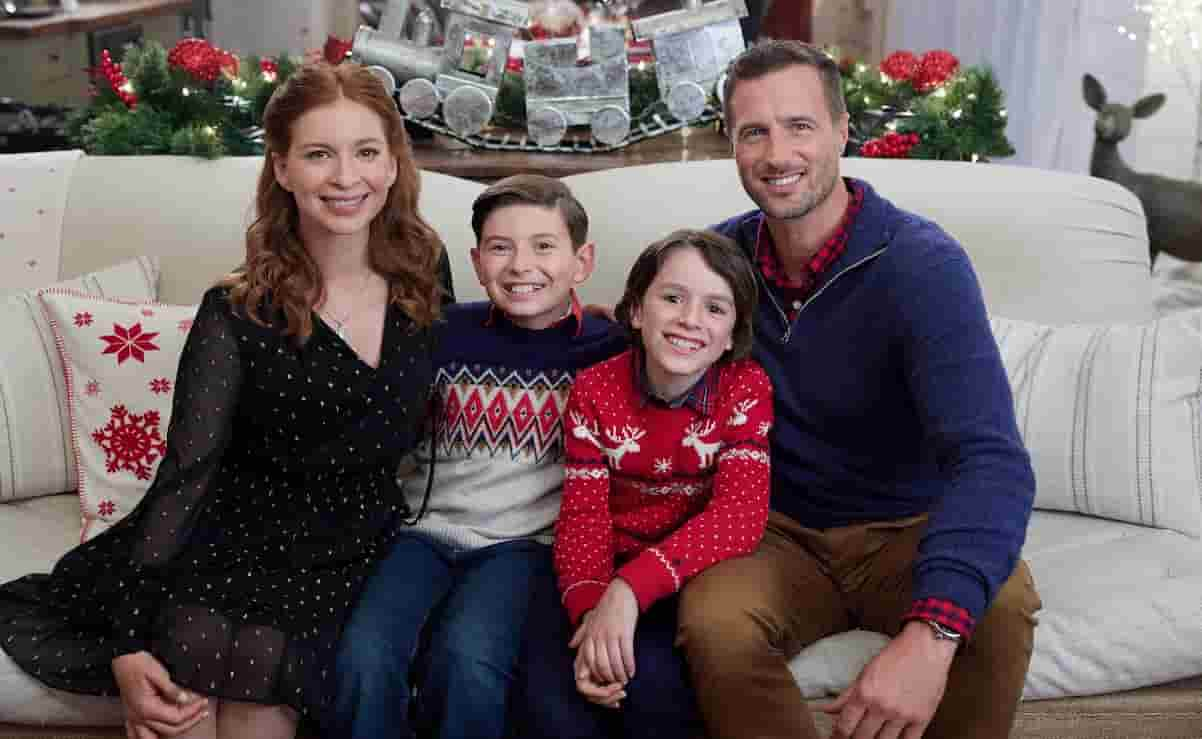 A Season For Family Full Cast, See Hallmark Movie Locations