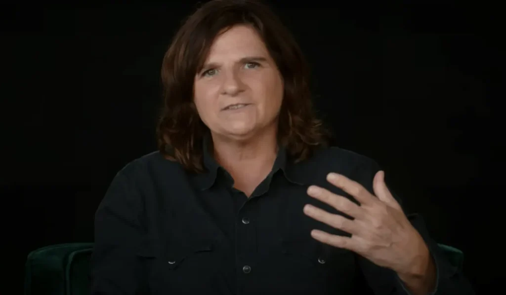 Amy Ray in indigo Girls documentary talking about her experience
